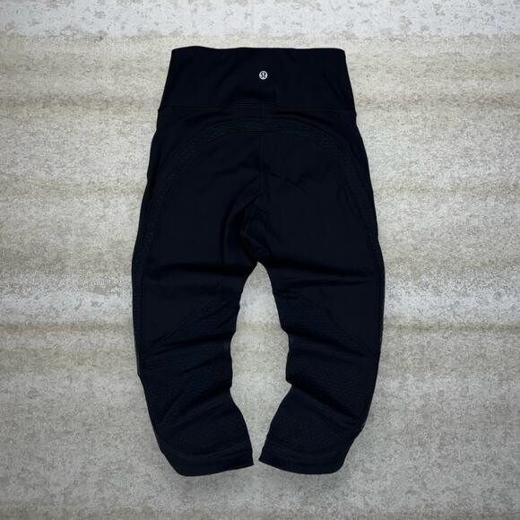Lululemion Leggings Jet Black Reflective Logo Size 6 - Picture 1 of 5